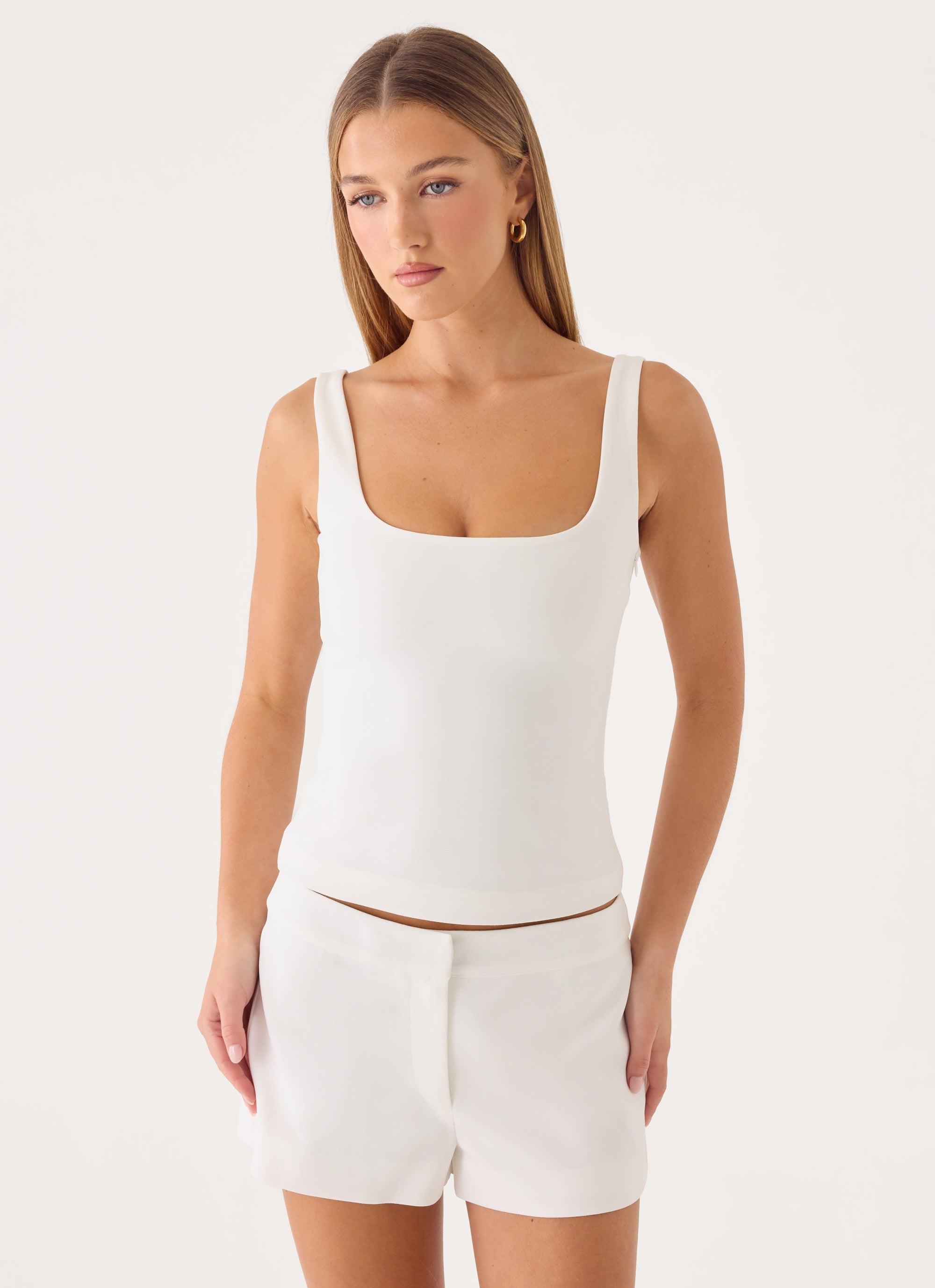 Yena Crepe Top - White
